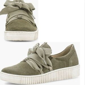 Gabor Salvia Green Suede Platform Slip On Sneakers 9.5